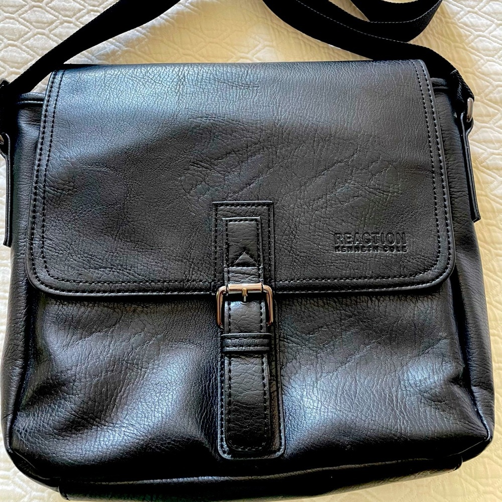 Messenger Bag, Kenneth Cole -men’s